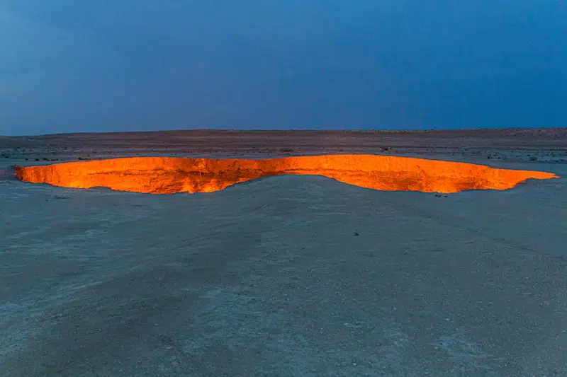 the Darvaza burning gas crater is showing signs of finally dying down