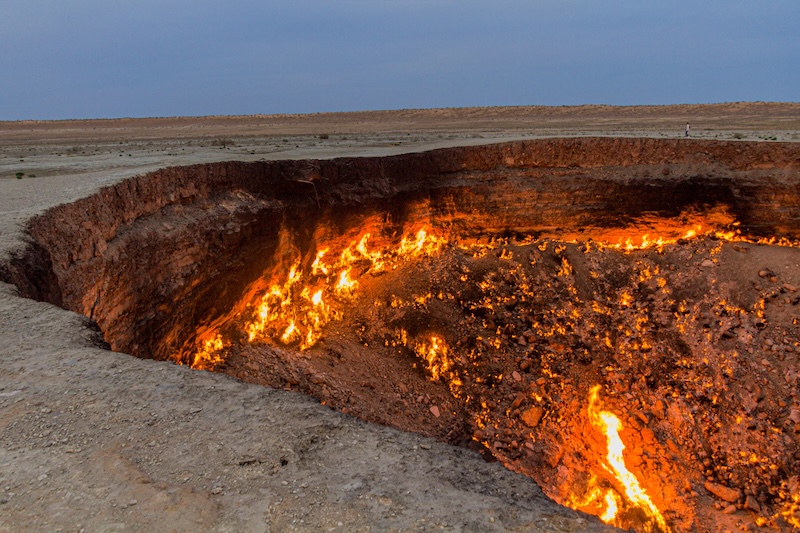 the Darvaza burning gas crater is showing signs of finally dying down