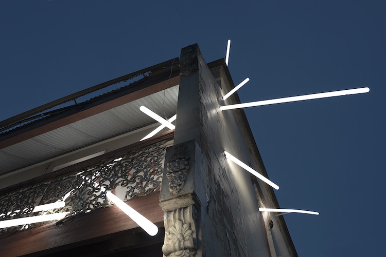 Installation lumineuse par Ian Strange 