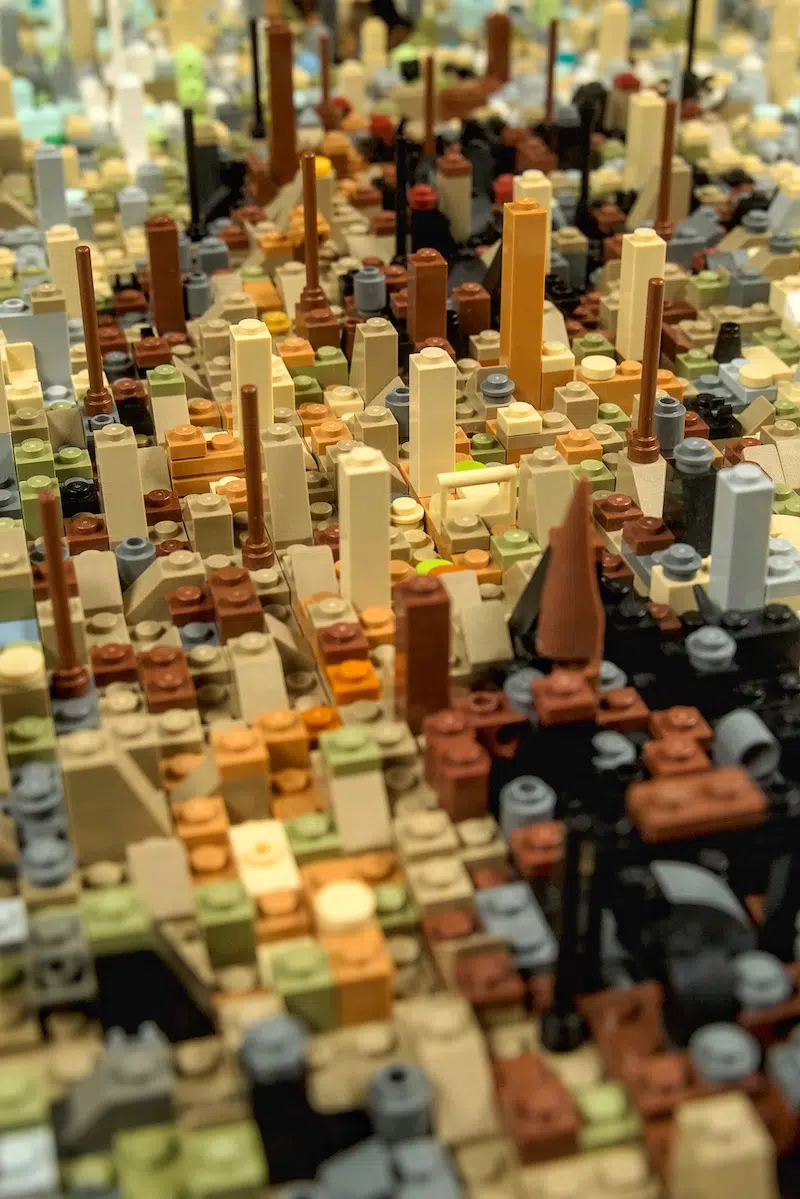 LEGO Art by Gerardo Pontiérr
