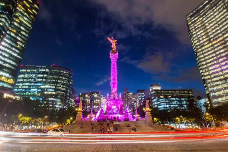 Angel de la Independencia in Mexico City at night