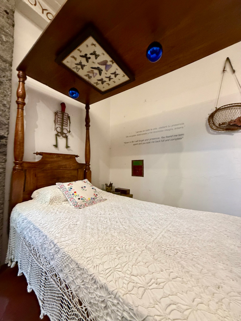 Frida Kahlos's personal bed at Museo Frida Kahlo