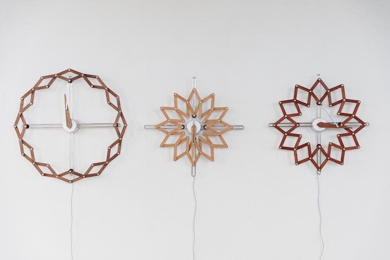 Solstice 2.0 – The Kinetic Clock by Animaro
