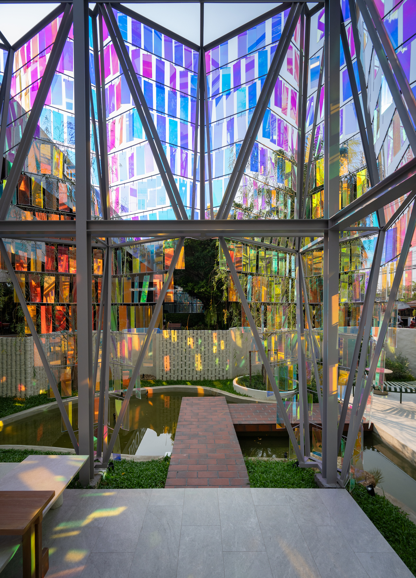 The Facets by BBWORKSPACE